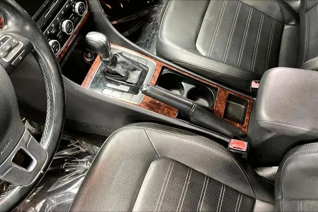 2012 Volkswagen Passat 2.5L SEL