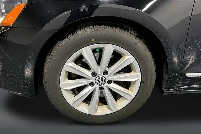 2012 Volkswagen Passat 2.5L SEL
