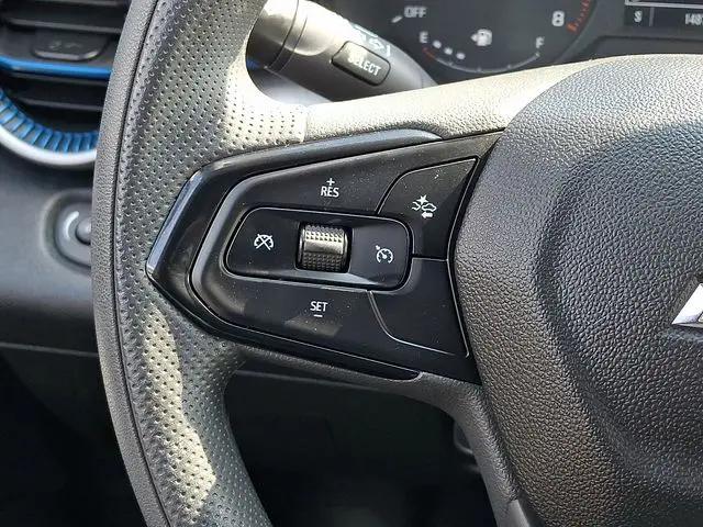 2025 Chevrolet Trax FWD LS