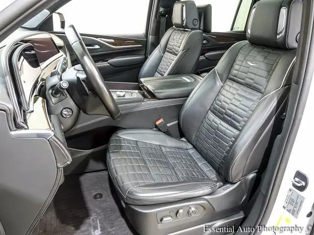 2023 Cadillac Escalade ESV 4WD Sport Platinum