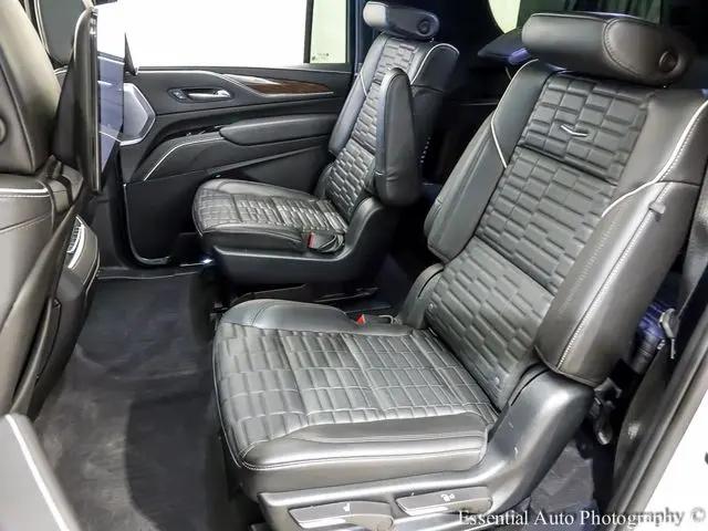 2023 Cadillac Escalade ESV 4WD Sport Platinum