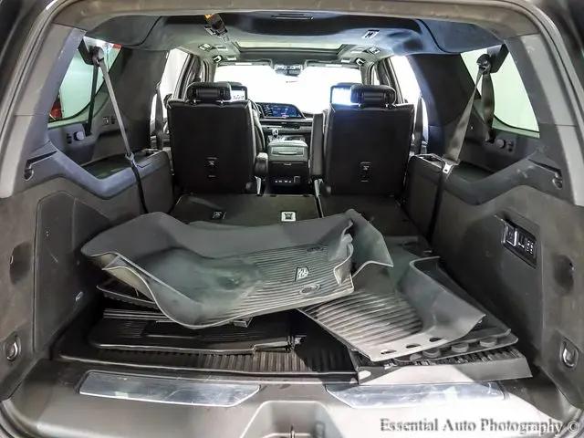 2023 Cadillac Escalade ESV 4WD Sport Platinum