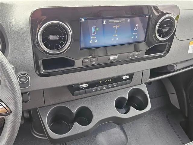 2026 Mercedes-Benz Sprinter 2500 High Roof 4-Cyl Diesel