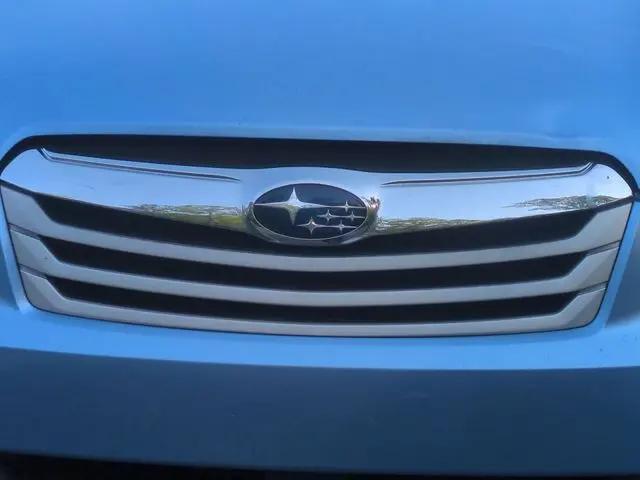 2010 Subaru Outback 2.5i Premium