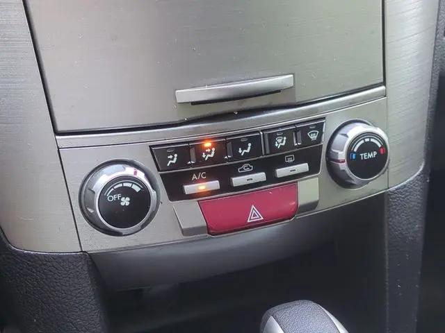 2010 Subaru Outback 2.5i Premium