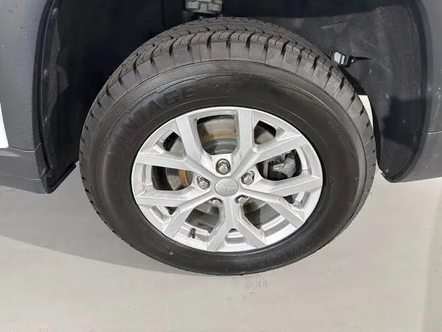2023 Jeep Grand Cherokee L Limited 4x2