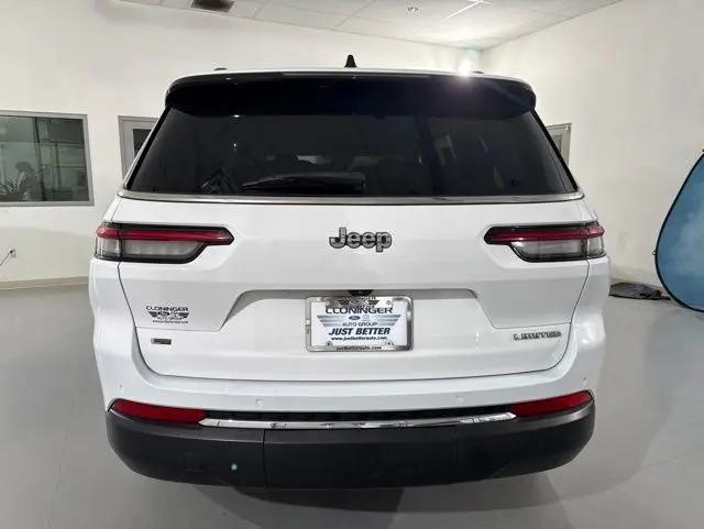 2023 Jeep Grand Cherokee L Limited 4x2