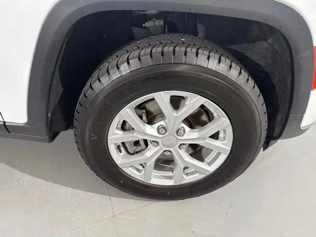 2023 Jeep Grand Cherokee L Limited 4x2