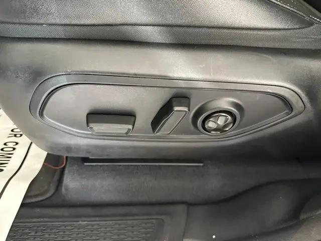2023 Jeep Grand Cherokee L Limited 4x2