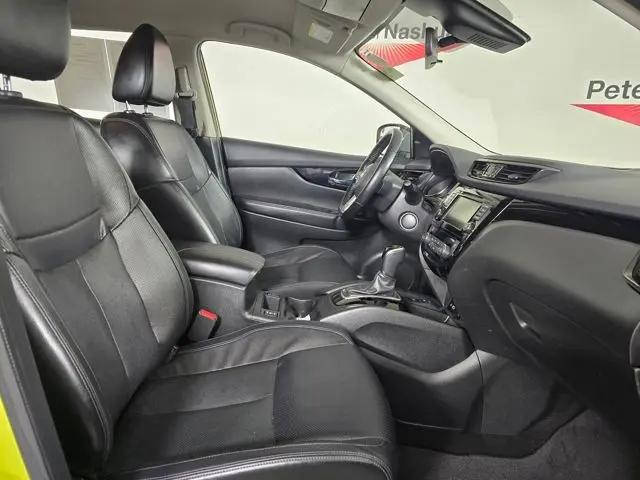 2021 Nissan Rogue Sport SL AWD Xtronic CVT