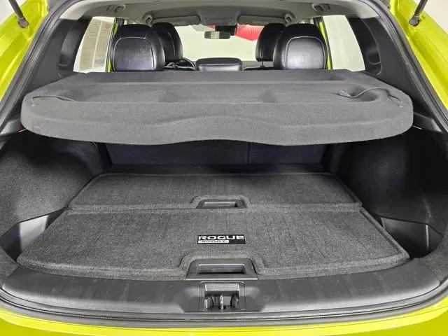2021 Nissan Rogue Sport SL AWD Xtronic CVT