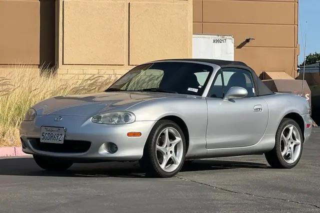 2003 Mazda MX-5 Cloth