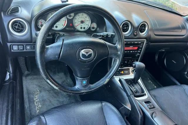 2003 Mazda MX-5 Cloth