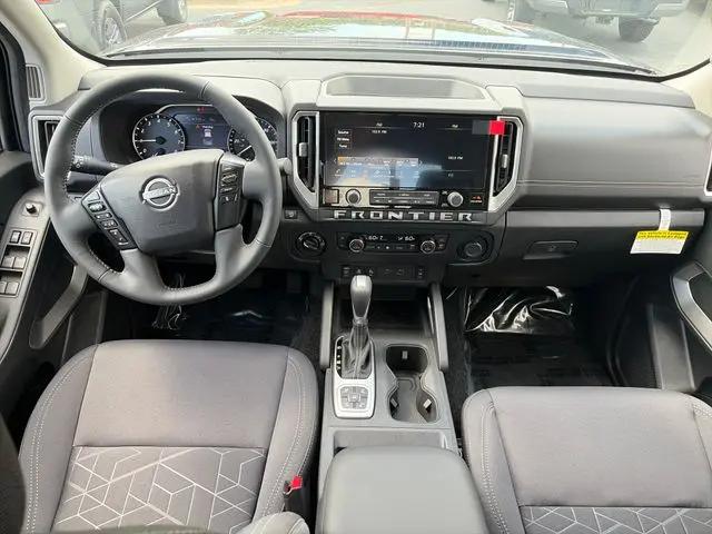 2026 Nissan Frontier Crew Cab SV 4x4