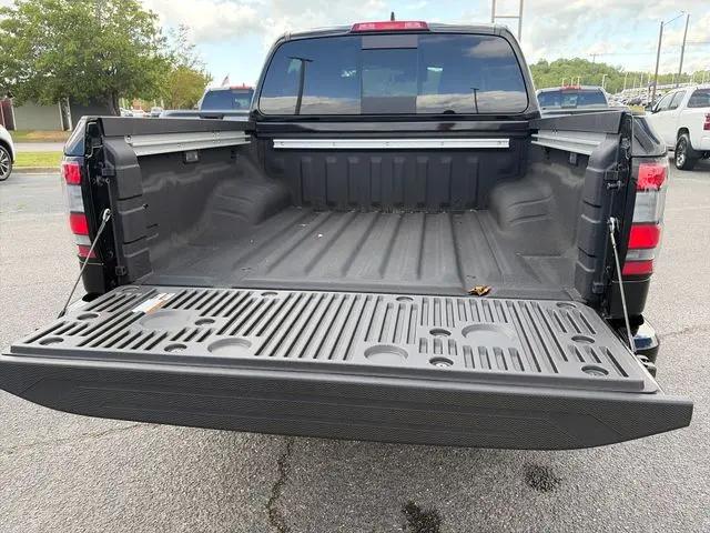 2026 Nissan Frontier Crew Cab SV 4x4