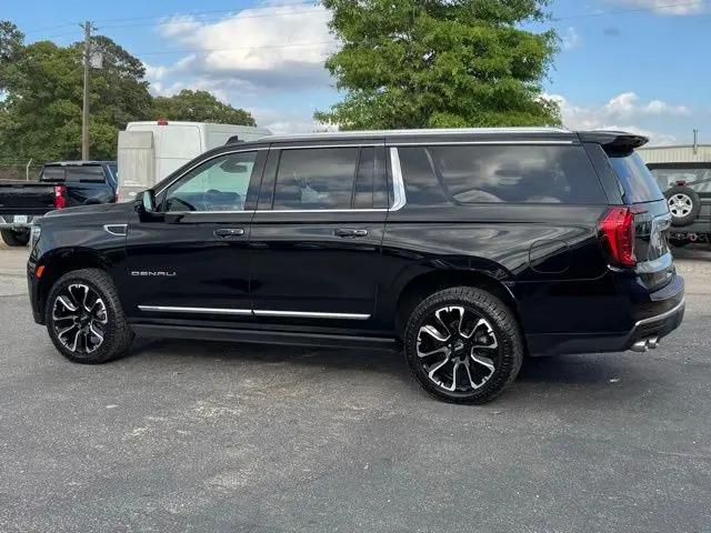 2022 GMC Yukon XL 4WD Denali