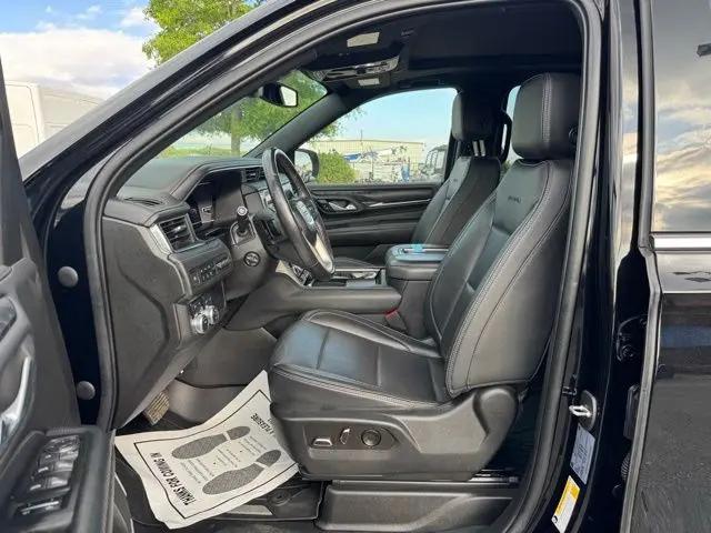2022 GMC Yukon XL 4WD Denali