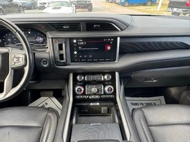 2022 GMC Yukon XL 4WD Denali