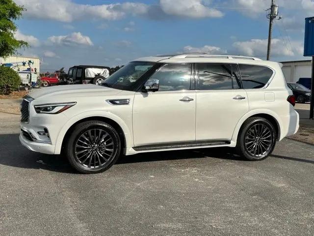 2023 INFINITI QX80 SENSORY