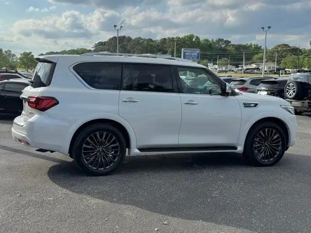 2023 INFINITI QX80 SENSORY