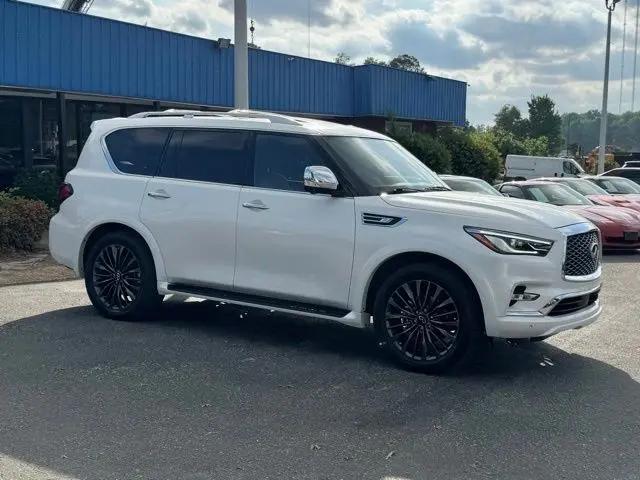 2023 INFINITI QX80 SENSORY