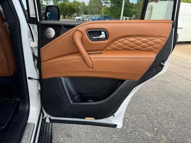 2023 INFINITI QX80 SENSORY