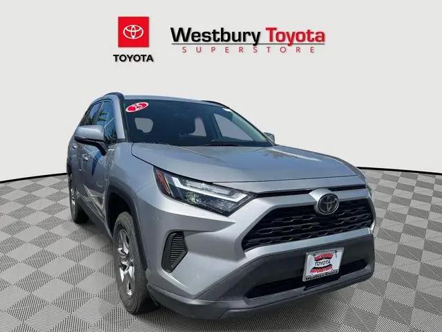 2025 Toyota RAV4 XLE for sale in Westbury, NY