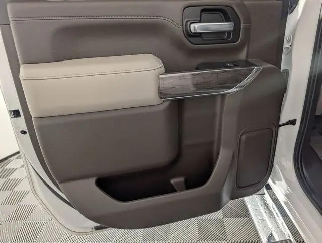 2021 Chevrolet Silverado 3500HD 4WD Crew Cab Long Bed LTZ