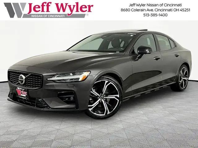 2024 Volvo S60 B5 Plus Dark Theme for sale near Cincinnati, OH
