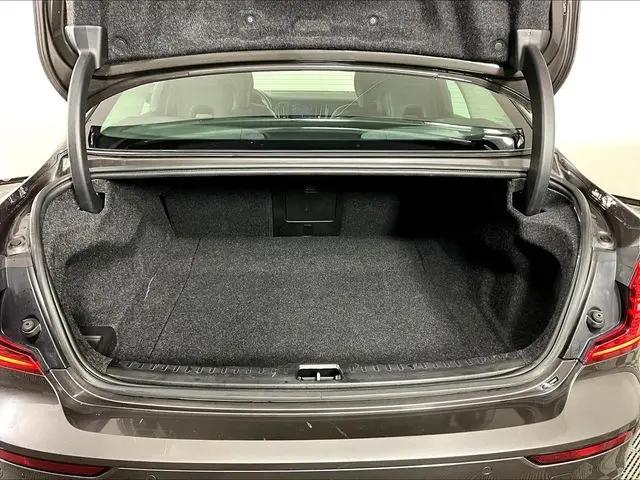 2024 Volvo S60 B5 Plus Dark Theme