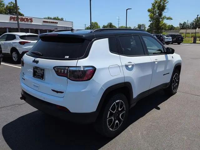 2025 Jeep Compass Trailhawk 4x4