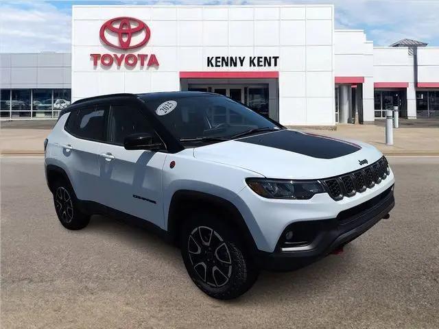 2025 Jeep Compass Trailhawk 4x4 for sale in Evansville, IN