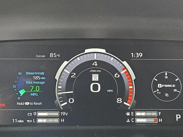 2026 Toyota Tundra Limited CrewMax 5.5' Bed