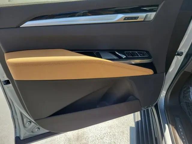 2026 Cadillac Escalade ESV Luxury