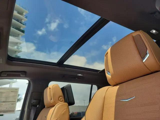 2026 Cadillac Escalade ESV Luxury