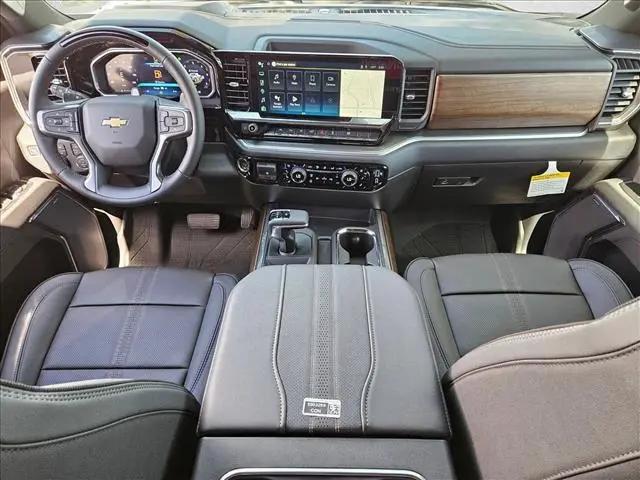 2026 Chevrolet Silverado 1500 4WD Crew Cab Short Bed High Country