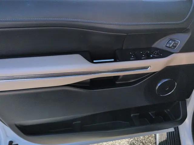 2023 Ford Expedition XLT MAX