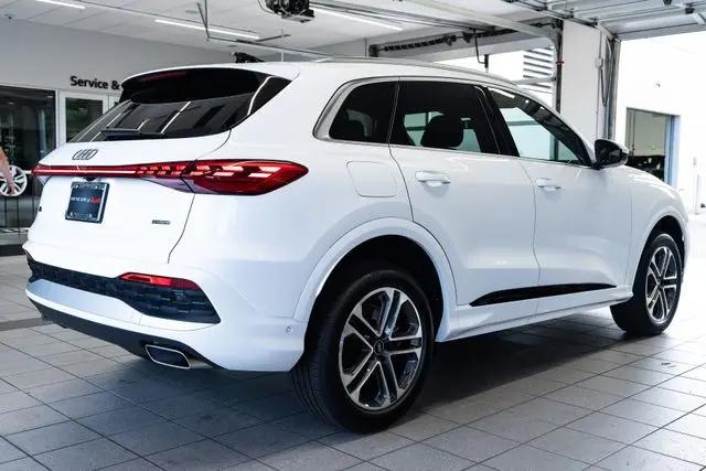 2026 Audi Q5 Premium TFSI quattro S tronic