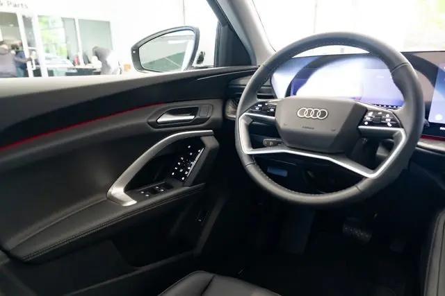 2026 Audi Q5 Premium TFSI quattro S tronic