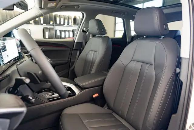 2026 Audi Q5 Premium TFSI quattro S tronic