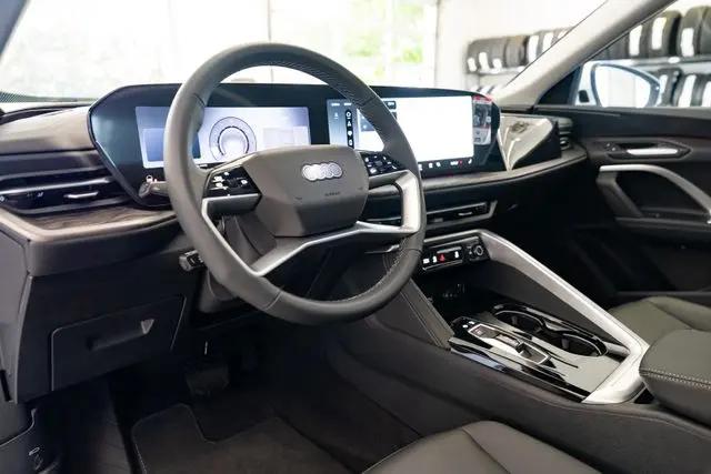 2026 Audi Q5 Premium TFSI quattro S tronic