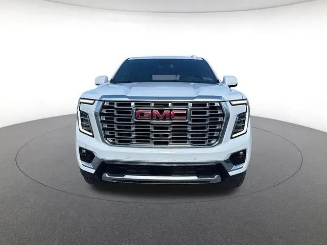 2025 GMC Yukon 4WD Denali