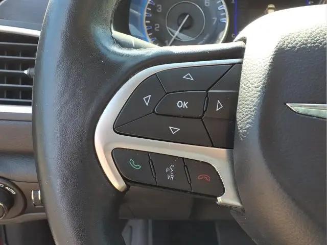 2017 Chrysler 200 Limited Platinum