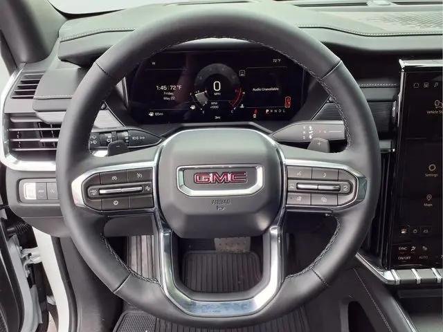 2026 GMC Acadia Elevation FWD