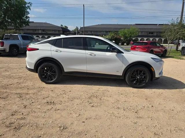 2026 Buick NV Sport Touring FWD
