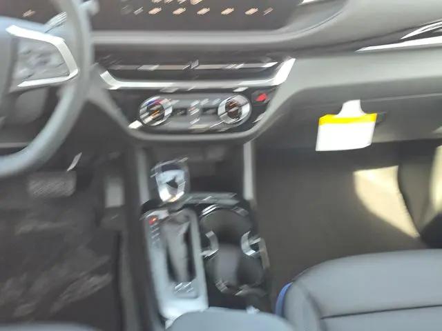 2026 Buick NV Sport Touring FWD