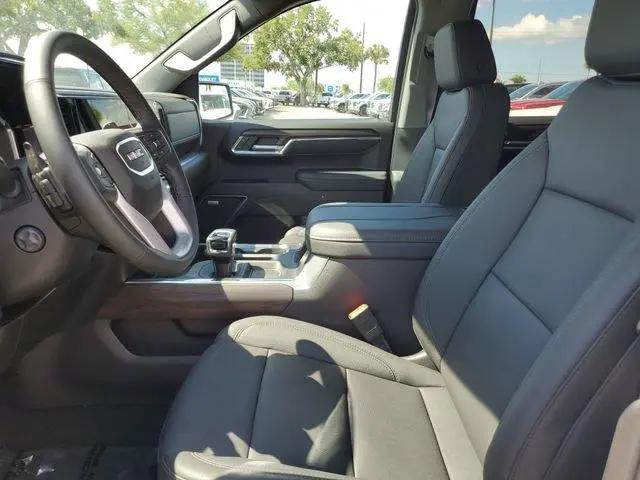 2026 GMC Sierra 1500 Crew Cab, Short Bed, SLT, RWD