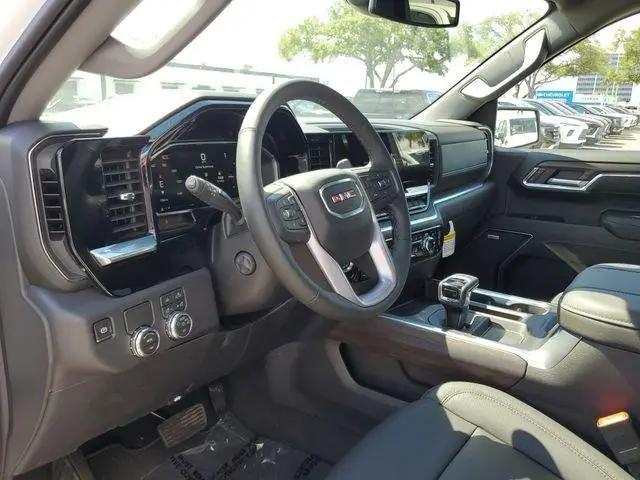 2026 GMC Sierra 1500 Crew Cab, Short Bed, SLT, RWD