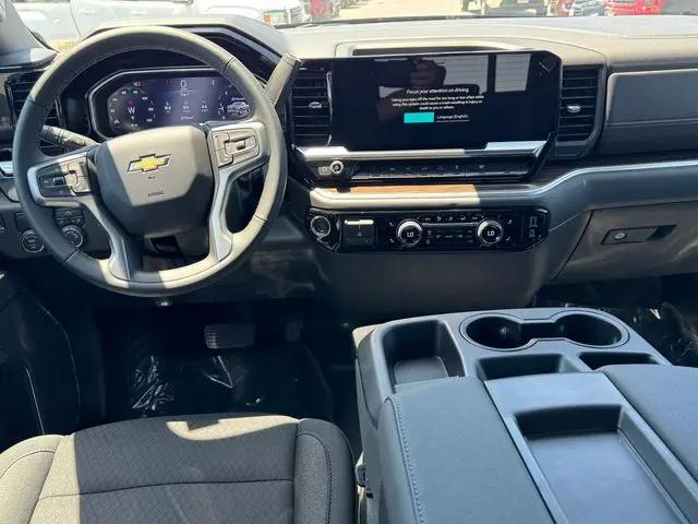 2026 Chevrolet Silverado 1500 2WD Crew Cab Short Bed LT