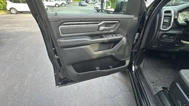 2023 Ram 1500 Big Horn Crew Cab 4x4 5'7" Box